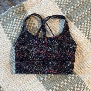 Women’s Lululemon sports bra